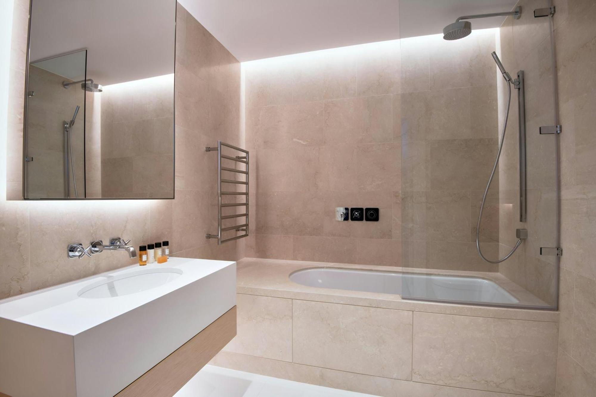 King Street, Sonder Apartments By Marriott Bonvoy 4*