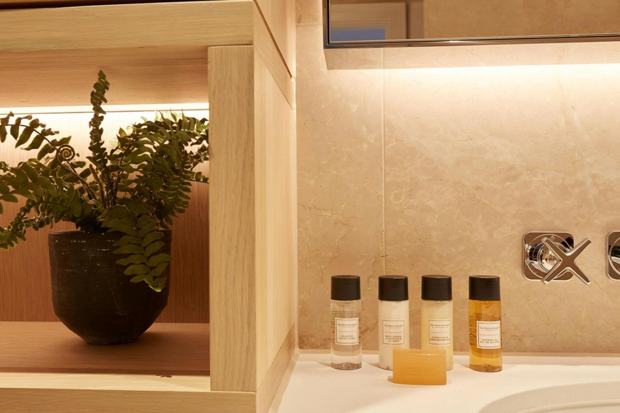 Sonder By Marriott Bonvoy King Street Covent Garden 4*